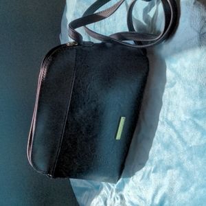 Madden Girl crossbody bag